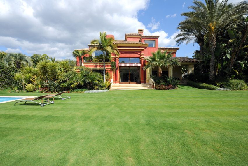 R2814137-Villa-For-Sale-The-Golden-Mile-Detached-5-Beds-1112-Built-1