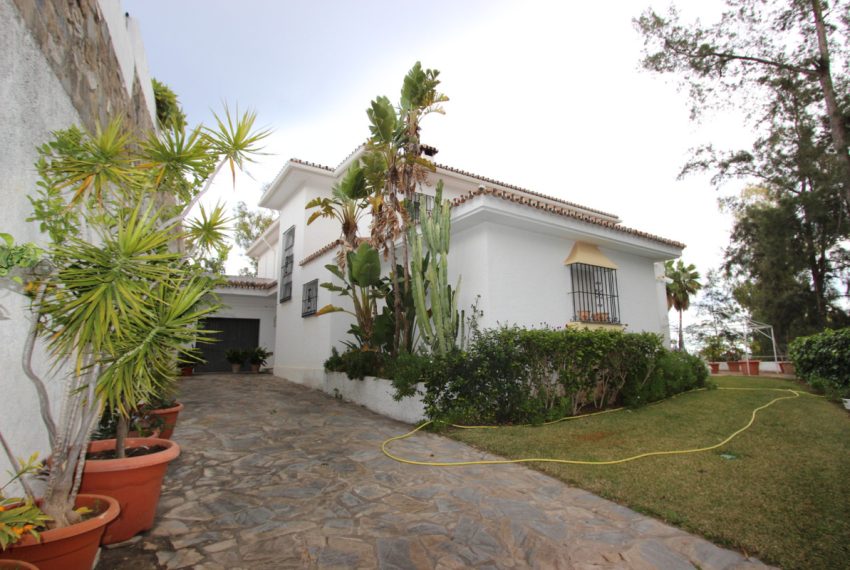 R3353773-Villa-For-Sale-La-Quinta-Detached-4-Beds-433-Built-14