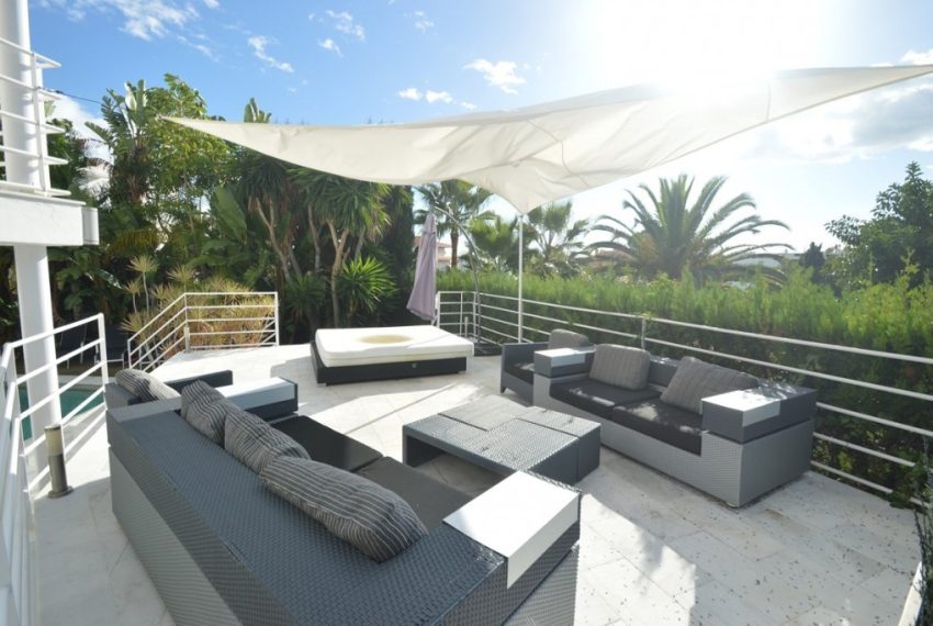 R3857431-Villa-For-Sale-Marbella-Detached-4-Beds-536-Built-5