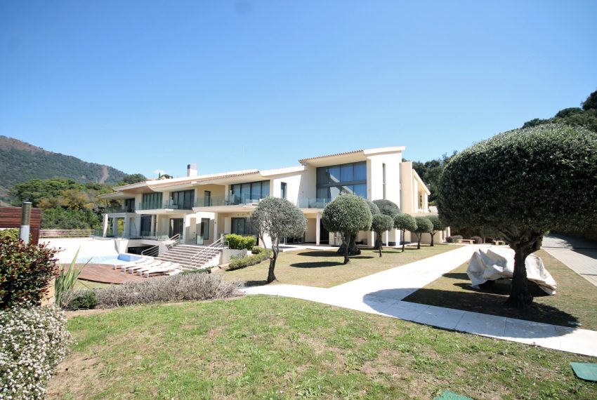 R4034905-Villa-For-Sale-La-Zagaleta-Detached-9-Beds-1306-Built-11