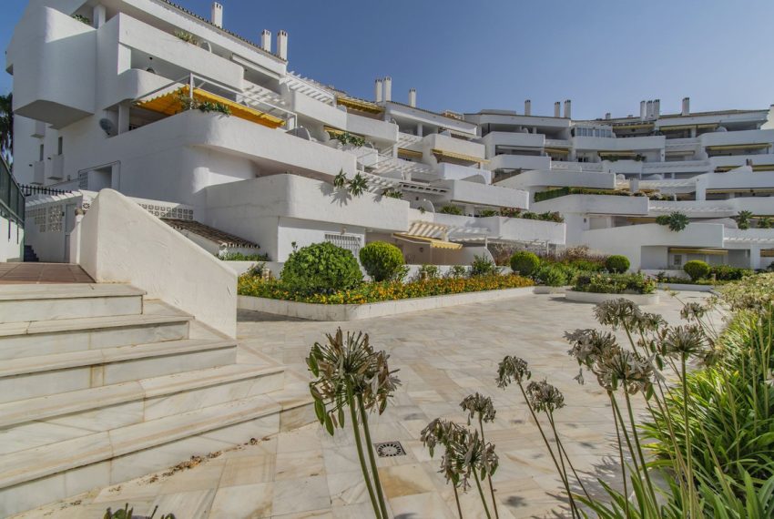 R4399264-Apartment-For-Sale-Nueva-Andalucia-Middle-Floor-2-Beds-96-Built-13