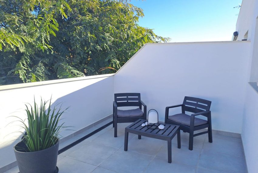 R4620469-Apartment-For-Sale-Cancelada-Penthouse-2-Beds-84-Built-2