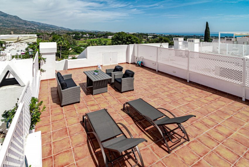 R4705618-Townhouse-For-Sale-Nueva-Andalucia-Terraced-4-Beds-154-Built-1