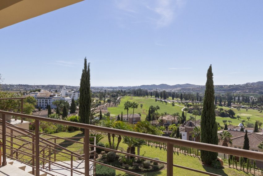 R4706302-Villa-For-Sale-Mijas-Golf-Detached-8-Beds-1200-Built-3