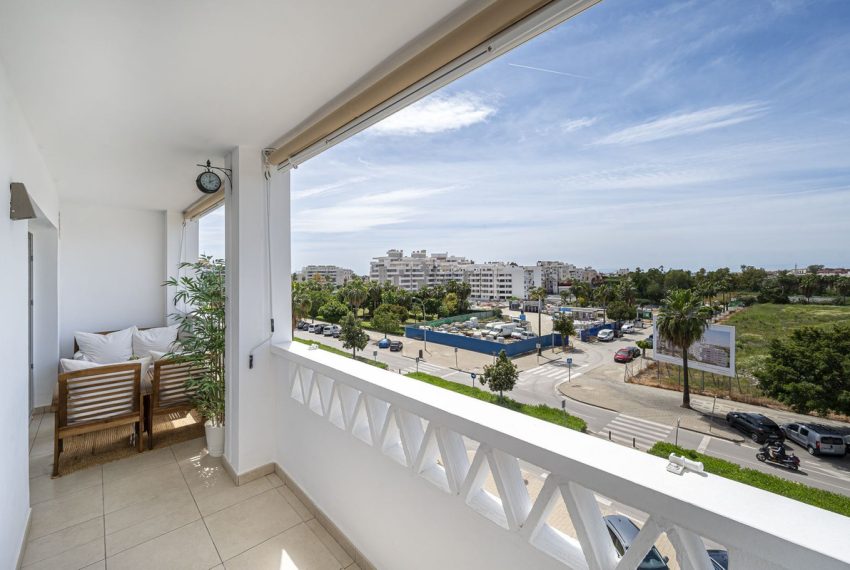 R4717198-Apartment-For-Sale-Nueva-Andalucia-Middle-Floor-4-Beds-140-Built-4