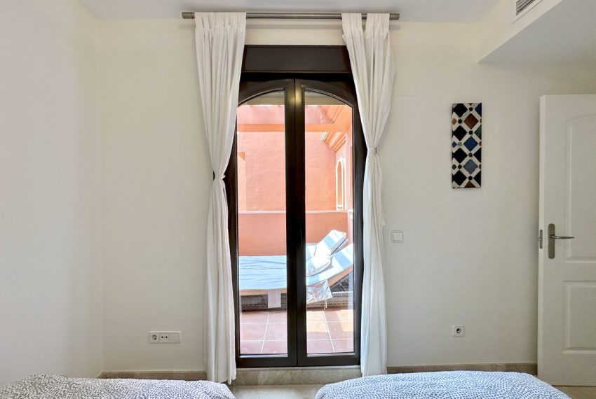 R4730269-Apartment-For-Sale-Estepona-Penthouse-3-Beds-111-Built-19