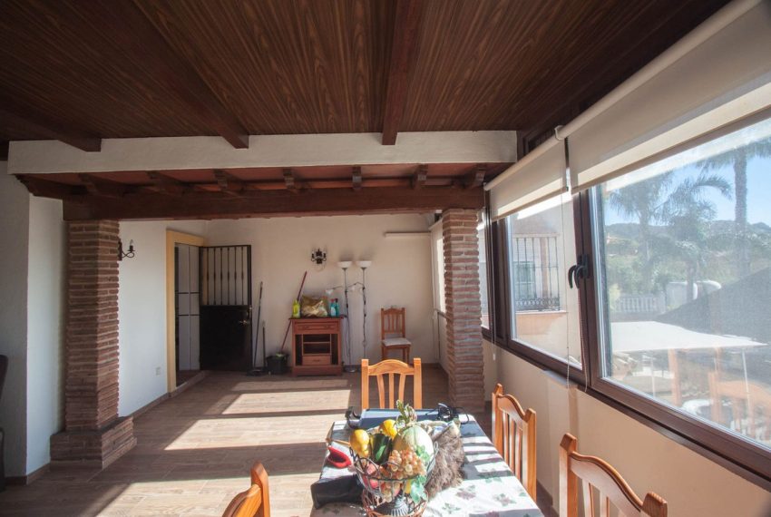 R4227361-Villa-For-Sale-Estepona-Finca-3-Beds-260-Built-12