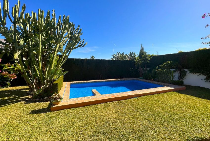 R4295983-Villa-For-Sale-Mijas-Golf-Detached-4-Beds-376-Built-7