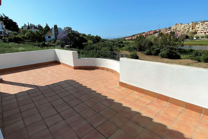 R4409233-Villa-For-Sale-Estepona-Detached-5-Beds-415-Built-16