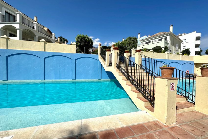 R4429861-Villa-For-Sale-The-Golden-Mile-Semi-Detached-10-Beds-280-Built-14