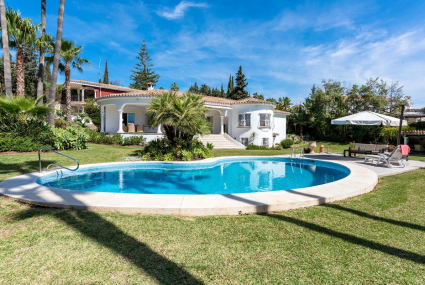 R4440883-Villa-For-Sale-El-Paraiso-Detached-4-Beds-218-Built