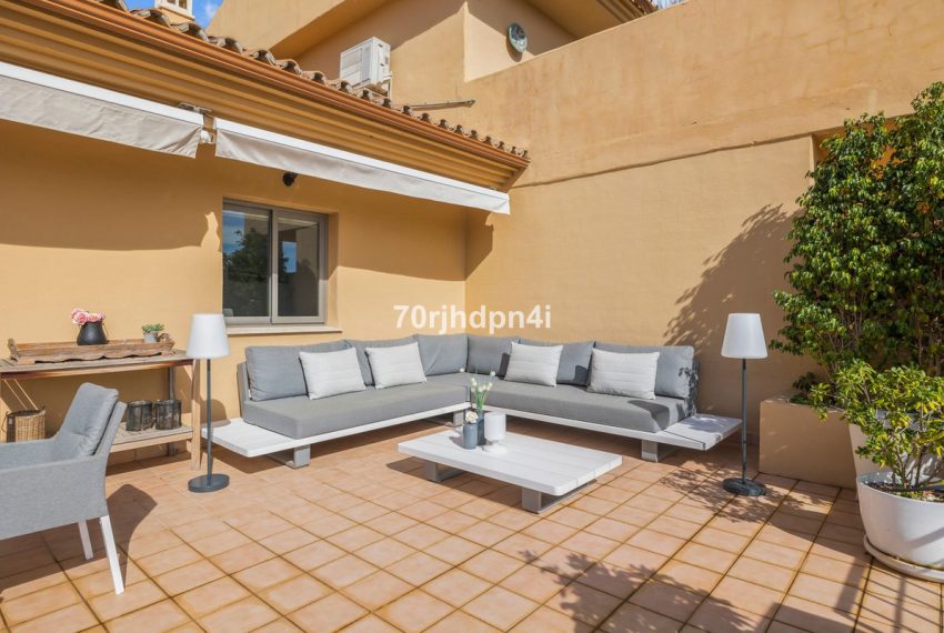 R4572052-Apartment-For-Sale-Estepona-Penthouse-3-Beds-135-Built-10