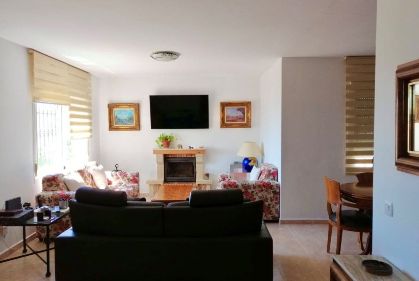 R4747069-Villa-For-Sale-Estepona-Detached-3-Beds-150-Built-4