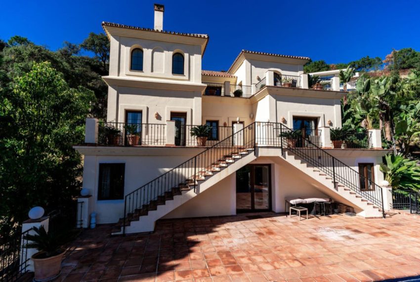 R4765321-Villa-For-Sale-Benahavis-Detached-5-Beds-590-Built