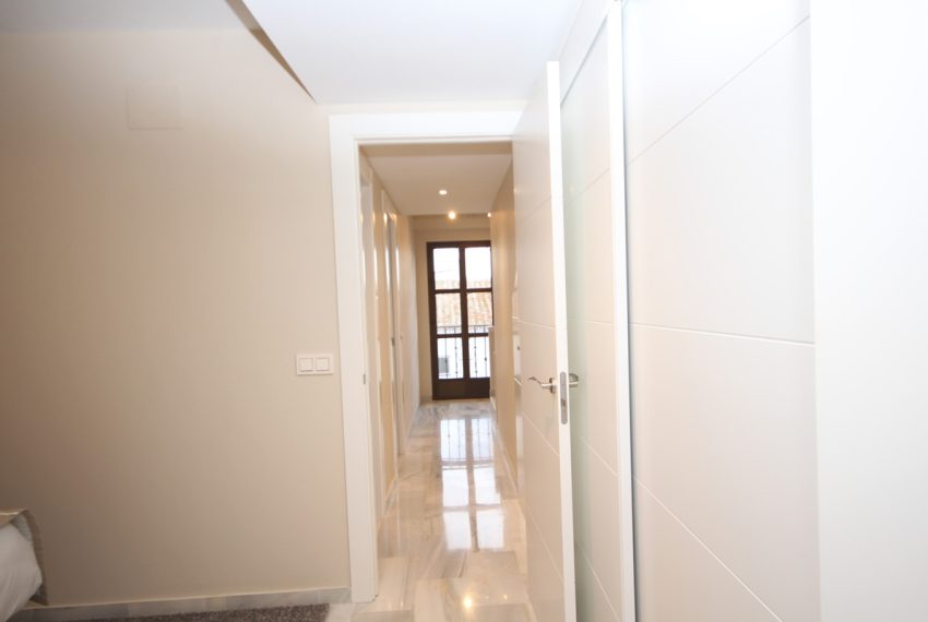 R3552550-Apartment-For-Sale-Puerto-Banus-Middle-Floor-2-Beds-110-Built-15