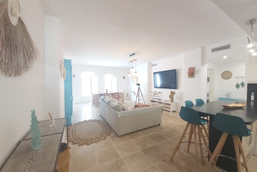 R4011577-Apartment-For-Sale-Puerto-Banus-Middle-Floor-2-Beds-135-Built