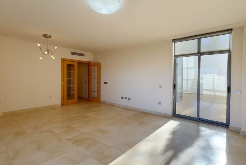 R4072063-Apartment-For-Sale-Benahavis-Middle-Floor-2-Beds-119-Built-1