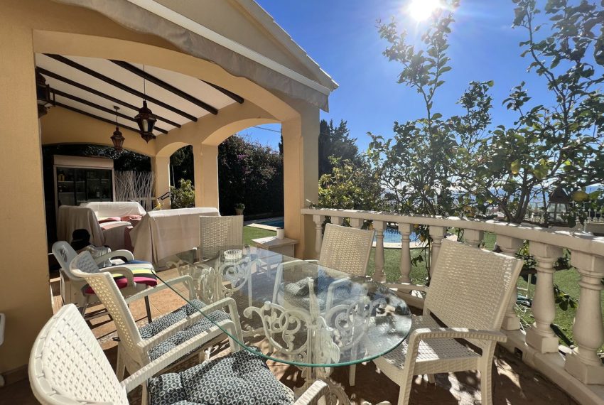 R4225318-Villa-For-Sale-Marbella-Detached-5-Beds-320-Built-7