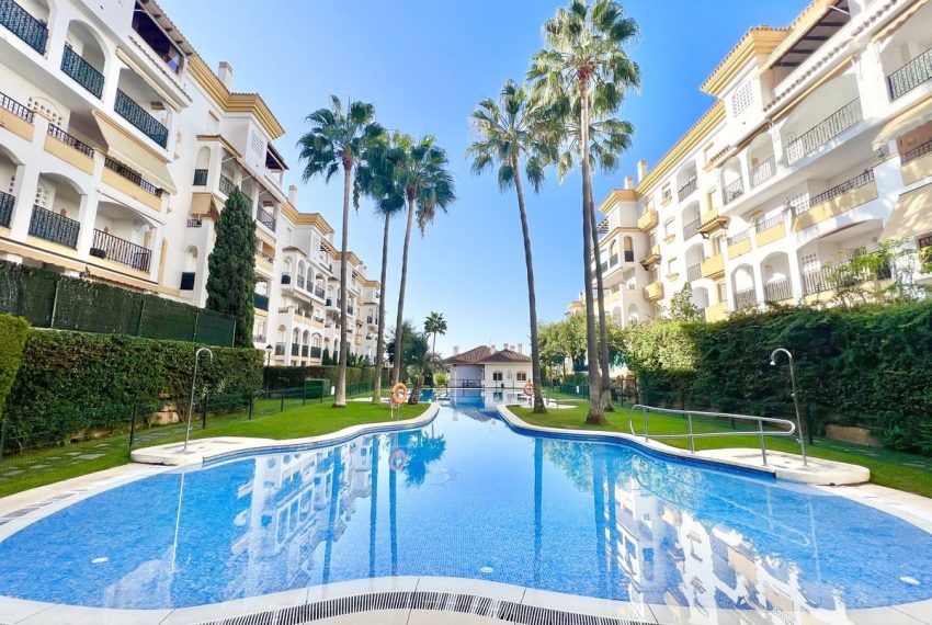 R4424428-Apartment-For-Sale-Marbella-Penthouse-Duplex-3-Beds-170-Built-4