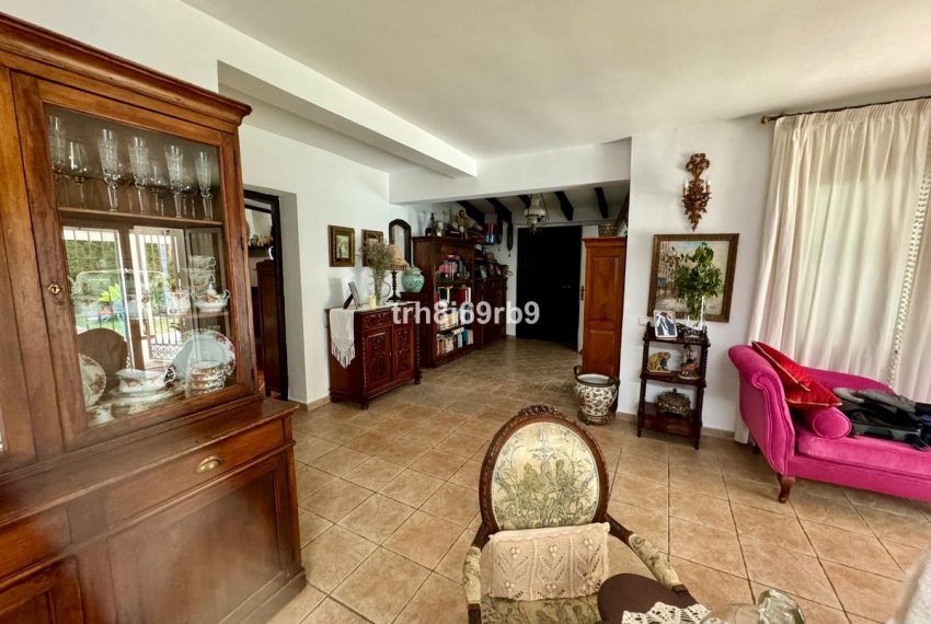 R4660954-Villa-For-Sale-Atalaya-Detached-4-Beds-260-Built-7