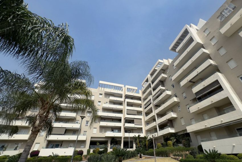 R4681636-Apartment-For-Sale-Nueva-Andalucia-Middle-Floor-2-Beds-107-Built-15