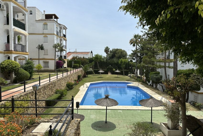 R4730578-Apartment-For-Sale-Atalaya-Middle-Floor-2-Beds-96-Built