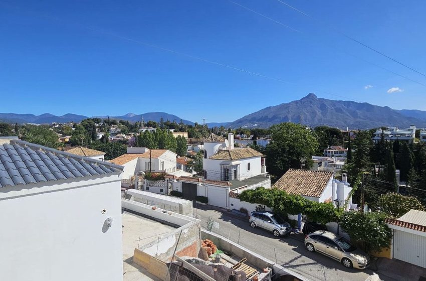 R4775758-Villa-For-Sale-Nueva-Andalucia-Detached-5-Beds-287-Built-8