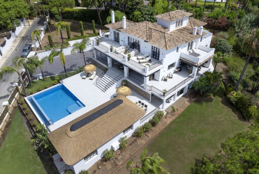 R4777315-Villa-For-Sale-Elviria-Detached-5-Beds-656-Built-3