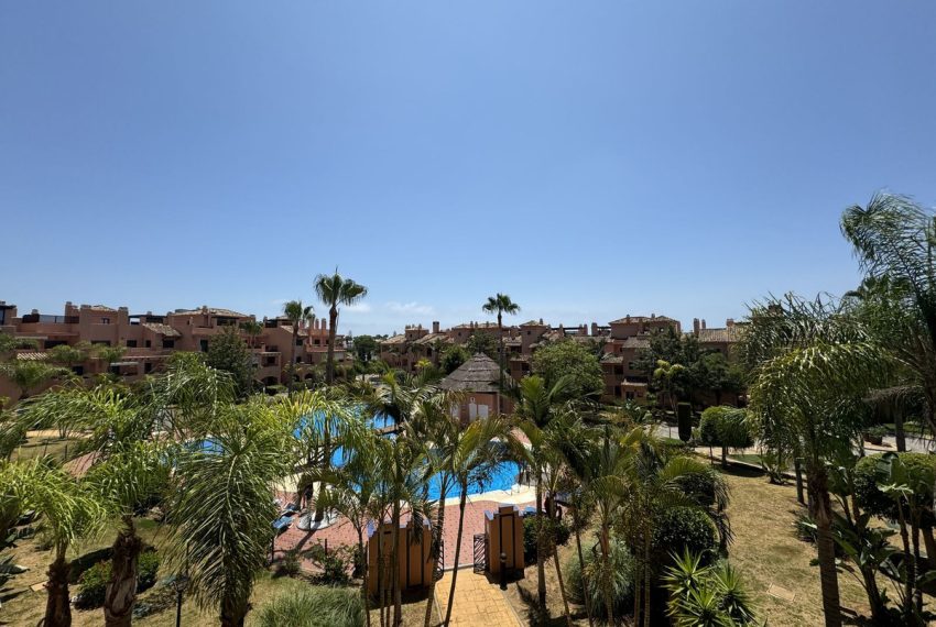 R4777381-Apartment-For-Sale-Hacienda-del-Sol-Penthouse-3-Beds-184-Built-8