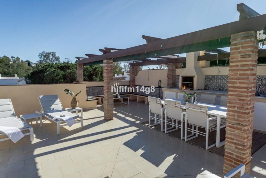 R4780174-Apartment-For-Sale-Nueva-Andalucia-Penthouse-3-Beds-130-Built