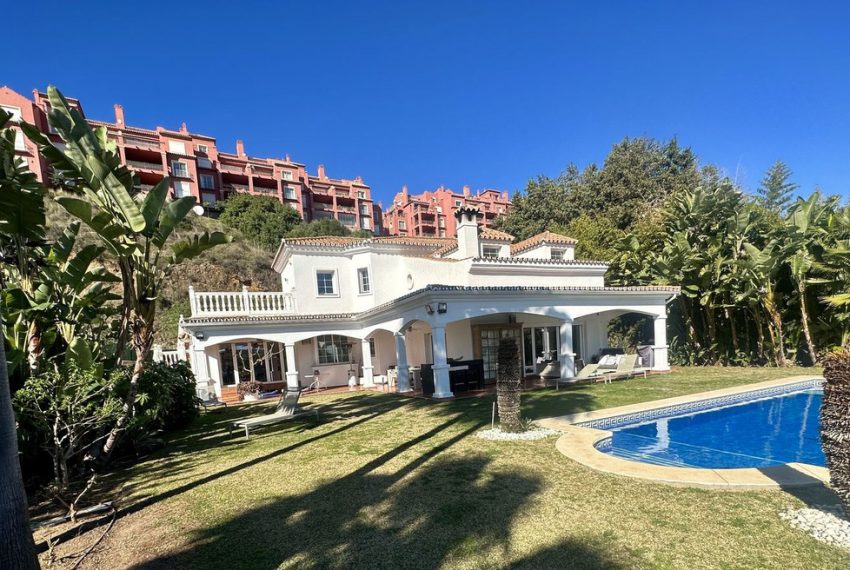 R4226287-Villa-For-Sale-Monte-Halcones-Detached-3-Beds-344-Built-5