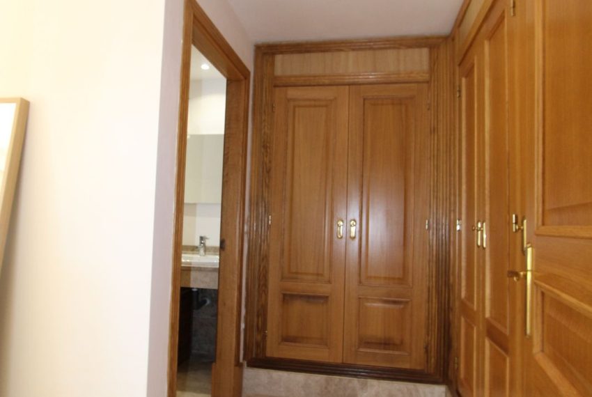 R4232590-Villa-For-Sale-Santa-Clara-Semi-Detached-2-Beds-152-Built-16