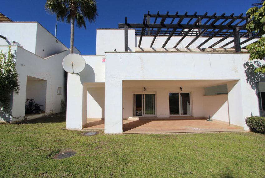 R4232590-Villa-For-Sale-Santa-Clara-Semi-Detached-2-Beds-152-Built-2