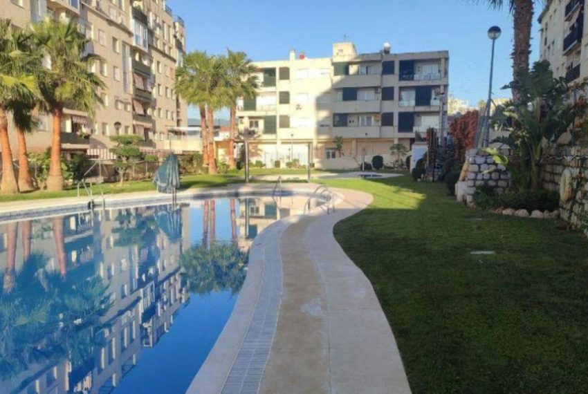 R4423828-Apartment-For-Sale-Nueva-Andalucia-Middle-Floor-3-Beds-99-Built