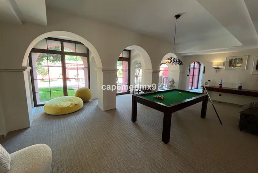 R4584007-Villa-For-Sale-El-Madronal-Detached-7-Beds-866-Built-17