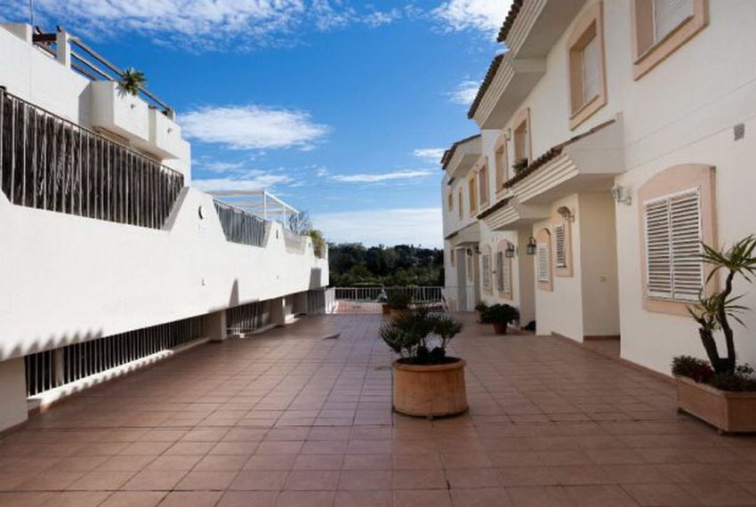 R4608460-Townhouse-For-Sale-Nueva-Andalucia-Terraced-3-Beds-208-Built-5