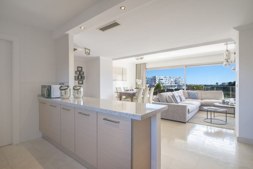 R4643731-Apartment-For-Sale-Estepona-Penthouse-3-Beds-125-Built-15