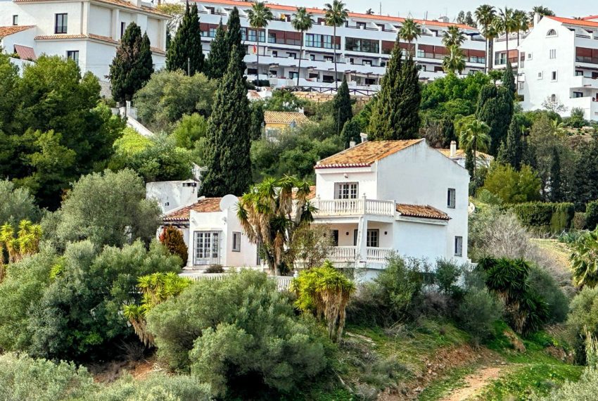 R4676116-Villa-For-Sale-Mijas-Golf-Detached-4-Beds-324-Built-2