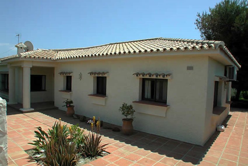 R4688188-Villa-For-Sale-Costalita-Detached-4-Beds-180-Built-1