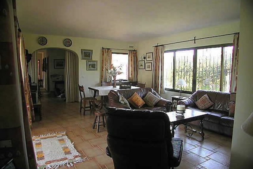 R4688188-Villa-For-Sale-Costalita-Detached-4-Beds-180-Built-3