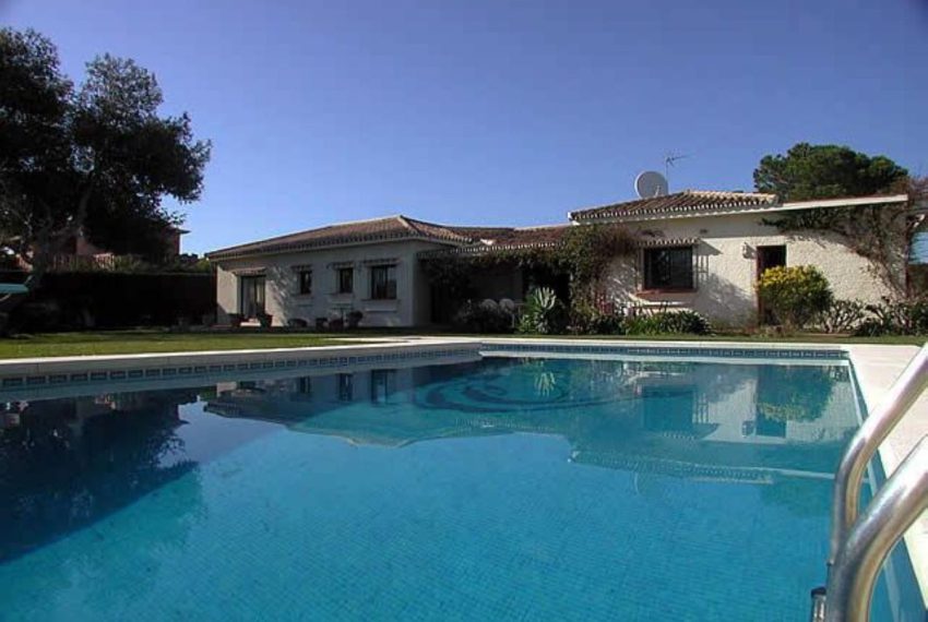 R4688188-Villa-For-Sale-Costalita-Detached-4-Beds-180-Built