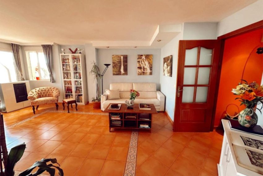 R4695886-Apartment-For-Sale-Marbella-Penthouse-3-Beds-130-Built-2