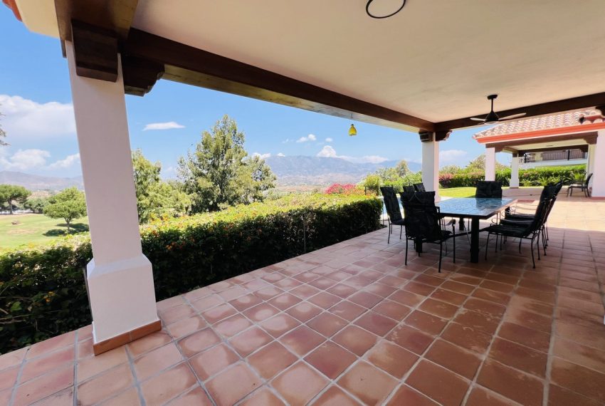 R4732798-Villa-For-Sale-La-Cala-Golf-Detached-5-Beds-619-Built-2