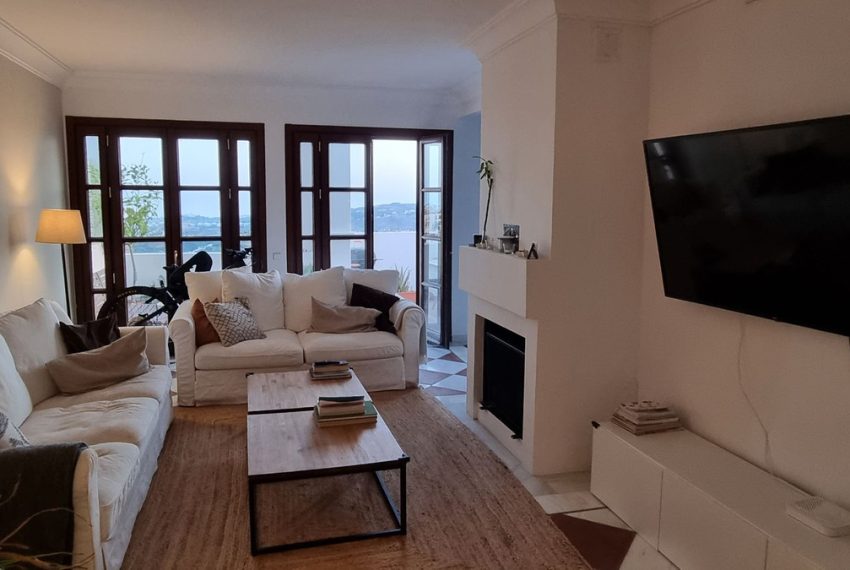 R4739353-Apartment-For-Sale-Benahavis-Penthouse-2-Beds-98-Built-2