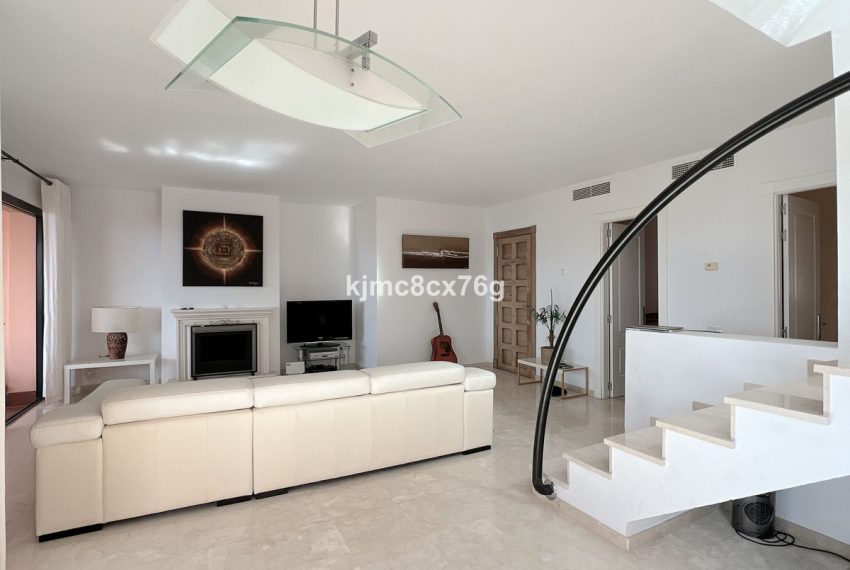 R4748164-Apartment-For-Sale-Calahonda-Penthouse-3-Beds-150-Built-5