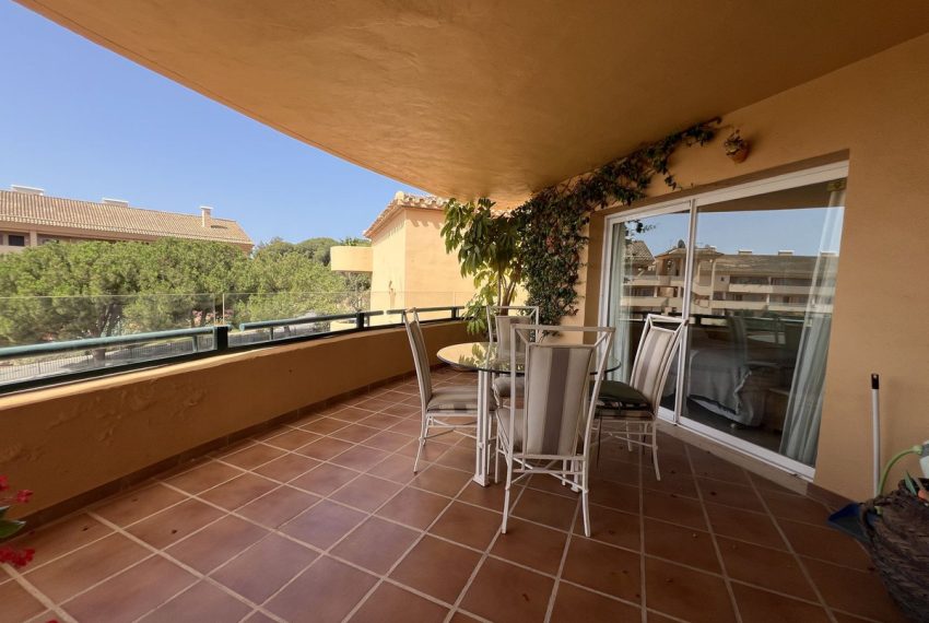 R4797616-Apartment-For-Sale-Elviria-Penthouse-3-Beds-122-Built