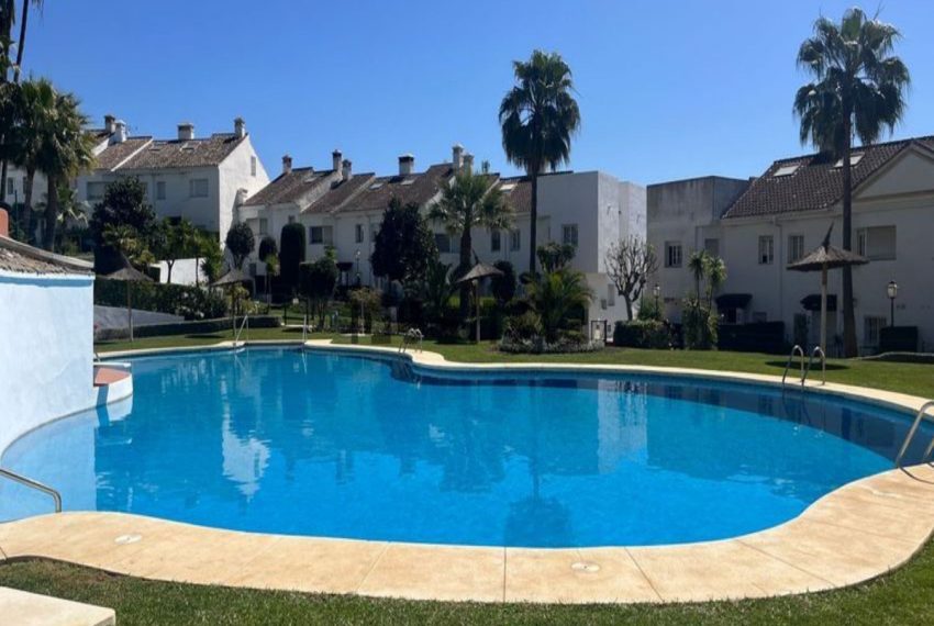 R4802842-Villa-For-Sale-Atalaya-Semi-Detached-3-Beds-160-Built