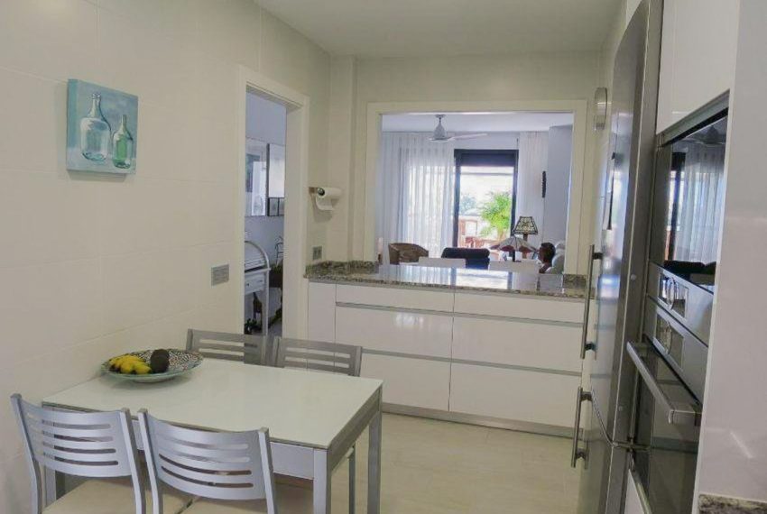 R4819537-Apartment-For-Sale-Estepona-Penthouse-3-Beds-135-Built-12