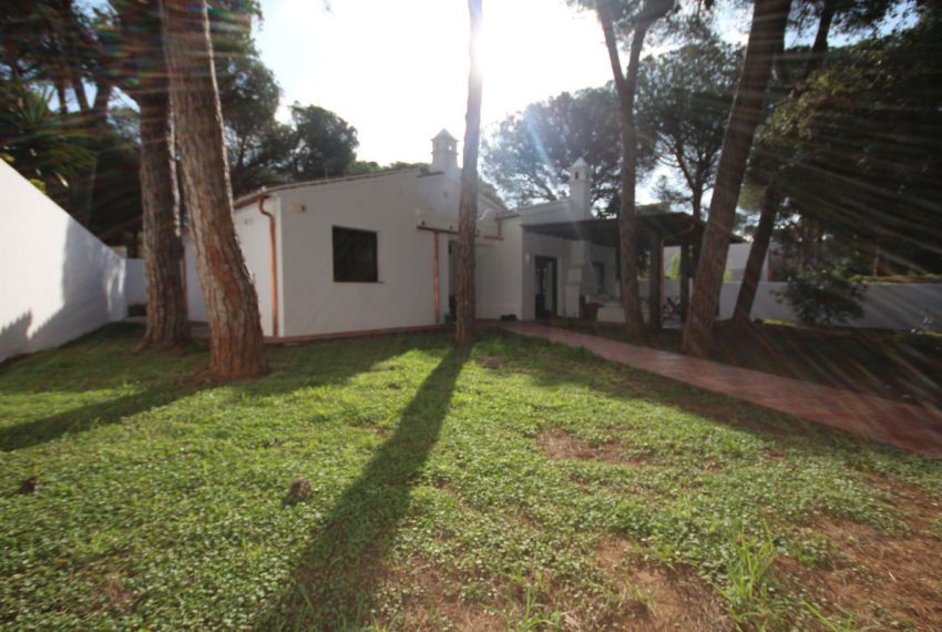 R2545199-Villa-For-Sale-Elviria-Detached-3-Beds-154-Built-14