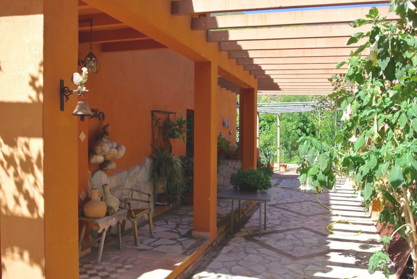 R3287191-Villa-For-Sale-Istan-Finca-5-Beds-247-Built-3